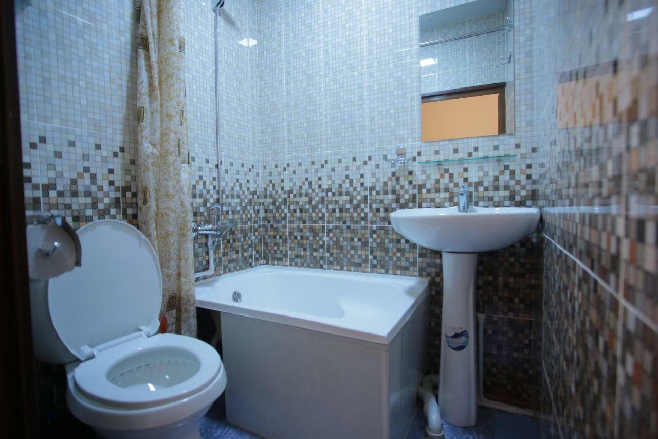 Nurobod Guesthouse Bukhara Exterior foto